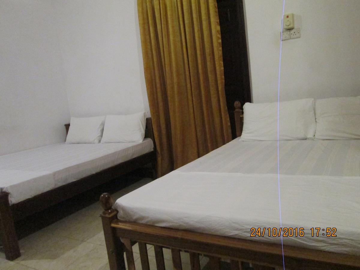 ג'פנה Hotel Blue Whale מראה חיצוני תמונה