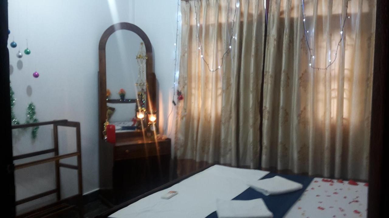 ג'פנה Hotel Blue Whale מראה חיצוני תמונה