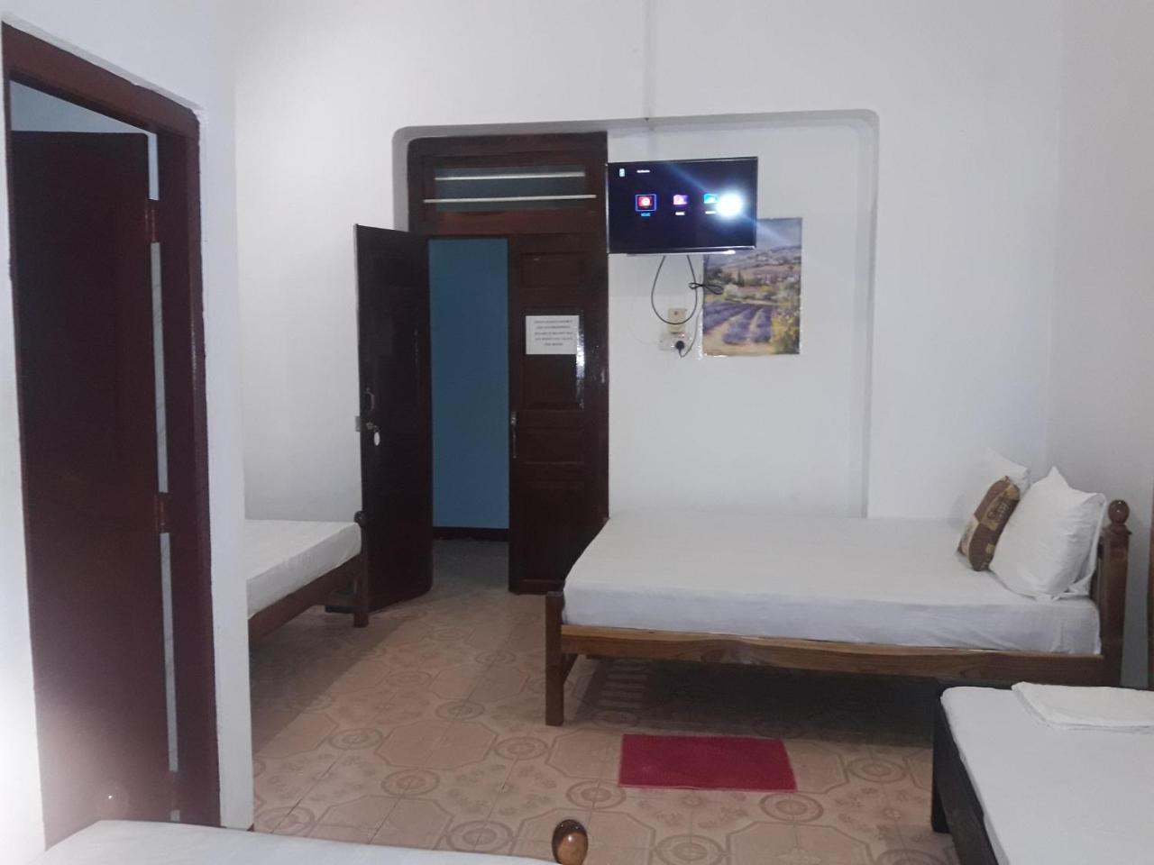 ג'פנה Hotel Blue Whale מראה חיצוני תמונה