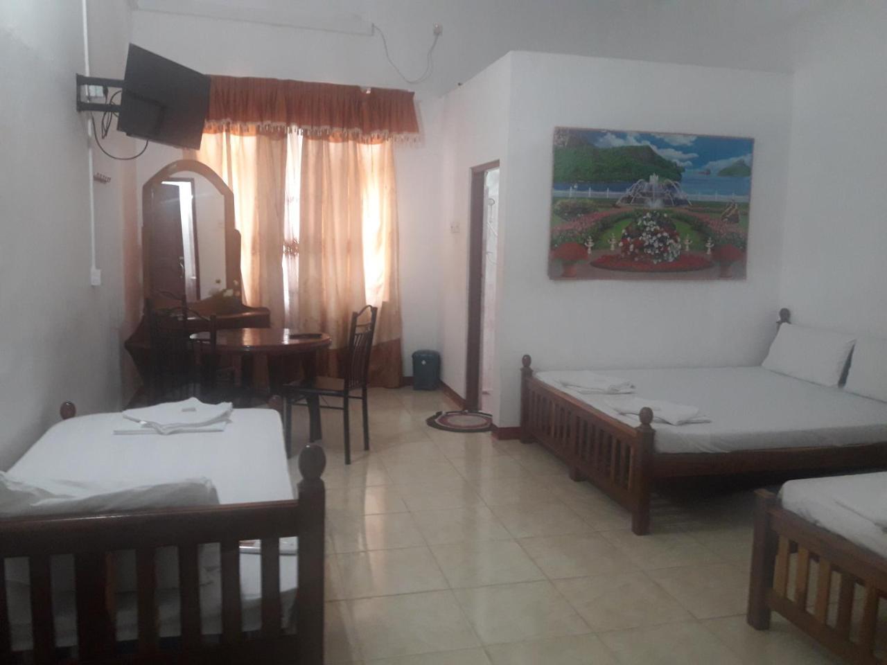ג'פנה Hotel Blue Whale מראה חיצוני תמונה