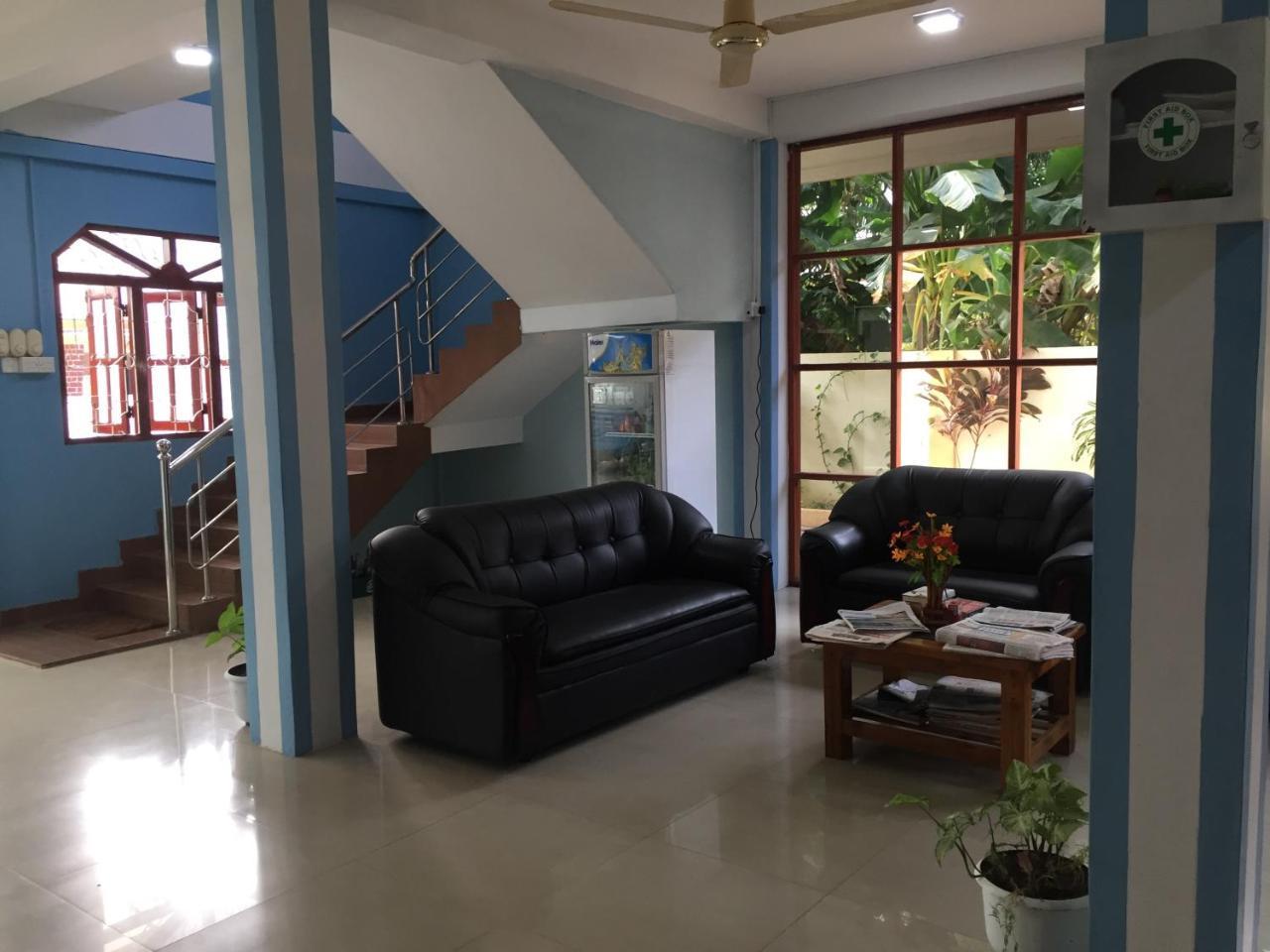 ג'פנה Hotel Blue Whale מראה חיצוני תמונה