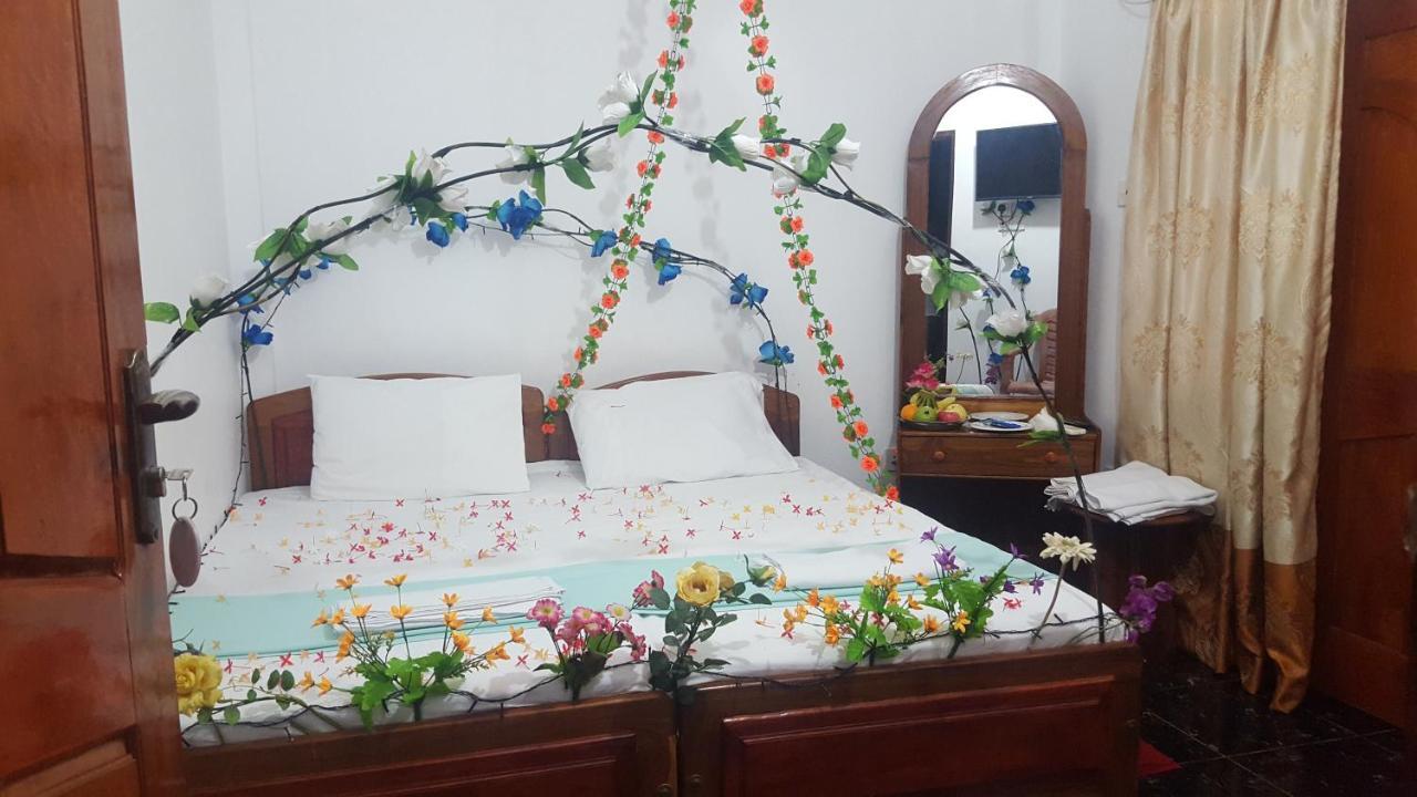 ג'פנה Hotel Blue Whale מראה חיצוני תמונה